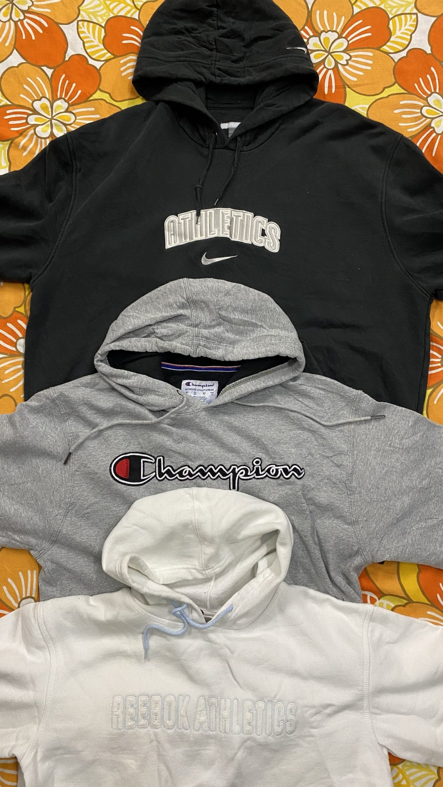 Wholesale print branded and sports hoodies and sweatshirts. Shop wholesale vintage and secondhand clothing bales and bundles online from Brighton's biggest vintage retailer. International shipping available. Book to handpick vintage from our warehouse in Sussex, UK or via video call online.