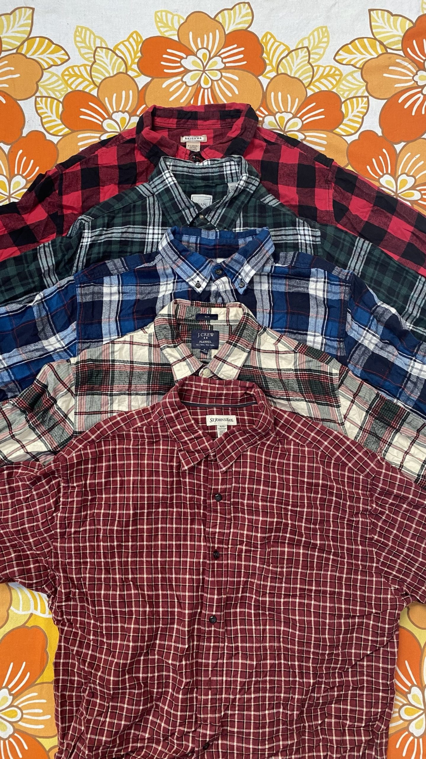 Wholesale vintage and secondhand mixed bundles of flannel shirts. Choose from Grade A, B or ungraded to bulk buy per kilo, piece or bale. Handpick available in Sussex warehouse of Brighton's biggest vintage retailer or shop at monthly kilo sale events.
