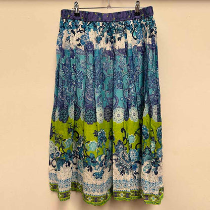 wholesale job lot of midi and knee length skirts - boho patterned a-line skirt, example of what you might receive
