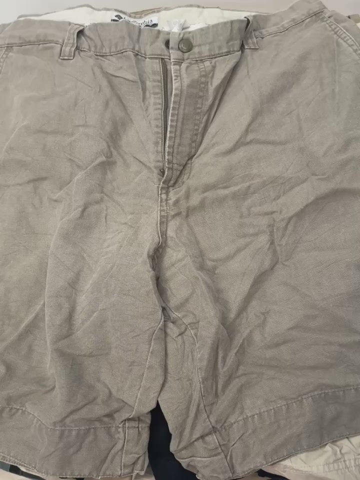 Vintage & Second Hand Chino Shorts Wholesale Bulk 25kg Bag example of what you might receive