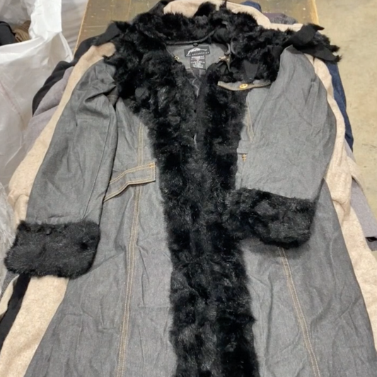 Vintage Long Coats Wholesale Bundle unboxing video