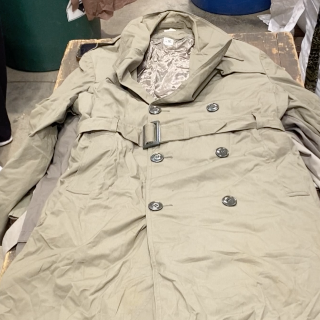 Vintage Trench Coats Wholesale Bundle video unboxing
