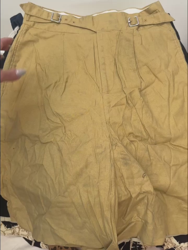 Vintage & Second Hand Mix Shorts For Women Wholesale 25kg Bag Example of what you might receive