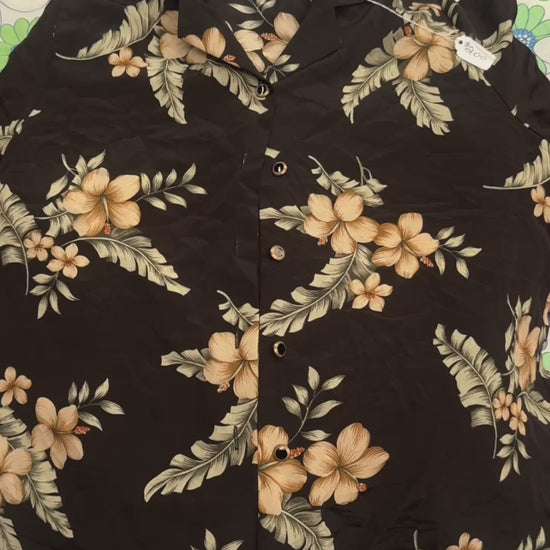 Vintage & Second Hand Hawaiian Blouses Wholesale Bulk Bag 25kg Example of what you might receive