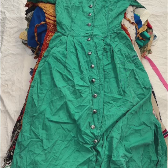 Vintage & Second Hand Short Sleeve Dresses Wholesale 25kg Bag Video example
