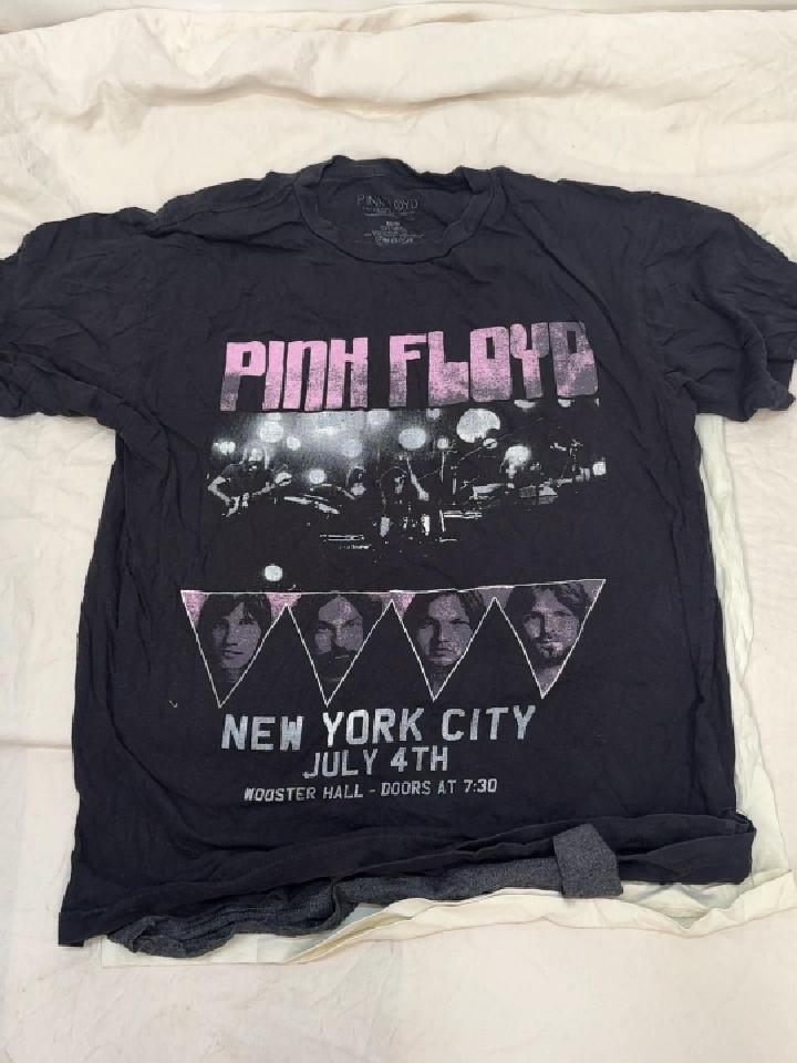 Second Hand Rock Band & Music T-Shirts Wholesale 25kg Bag